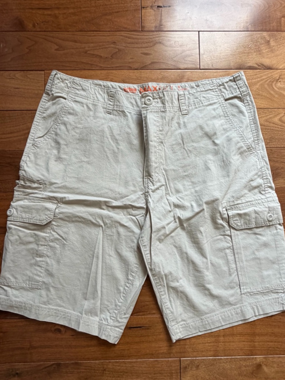 Urban Pipeline Men’s Cargo Shorts Size 40 Khaki Excellent Condition